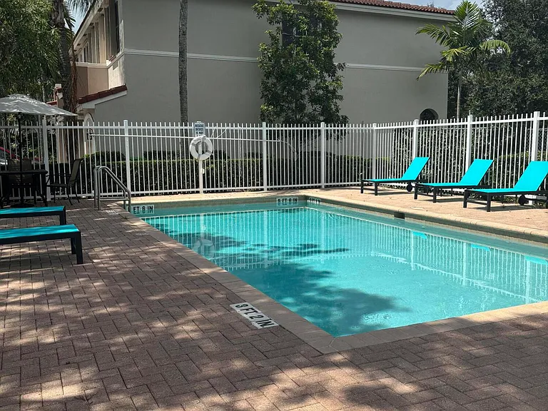 254 Riverwalk Cir #254 — Photo 20