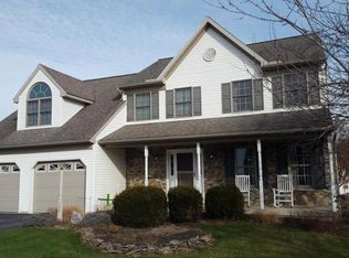 139 N King St, Maytown, PA 17550