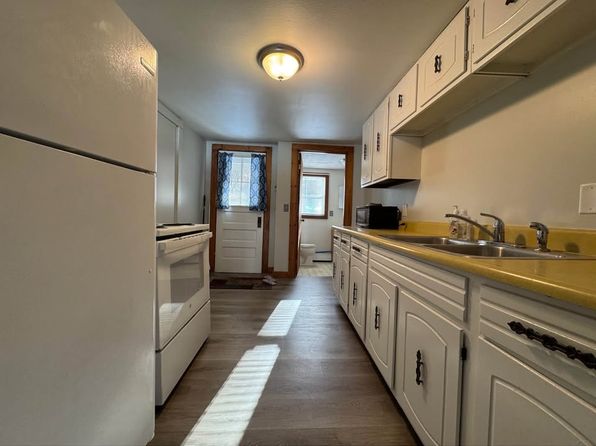 202 Cambell Shore Rd