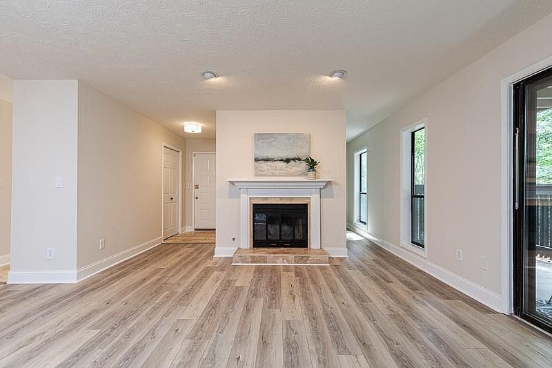 1st image of 1505 Cumberland Ct SE #1505
