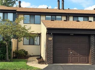804 Red Fern Ct, East Amherst, NY 14051