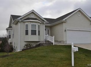 208 Fiddlecreek Rdg, Wentzville, MO 63385