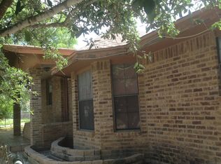 2401 Galveston St, Laredo, TX 78043