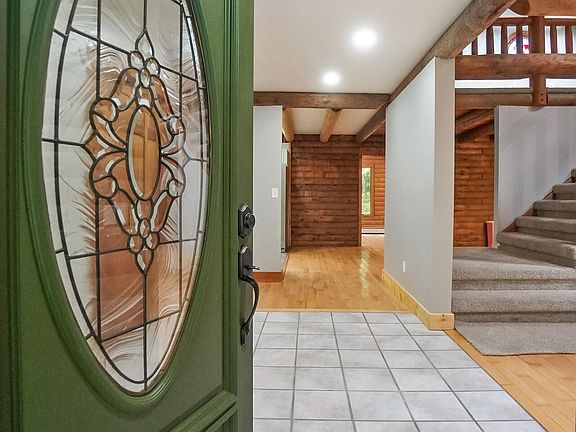 4th image of 2204 Church Hill Rd