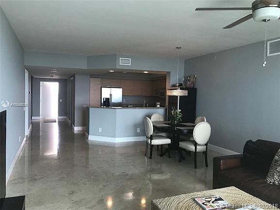 Home For Sale In The Oaks