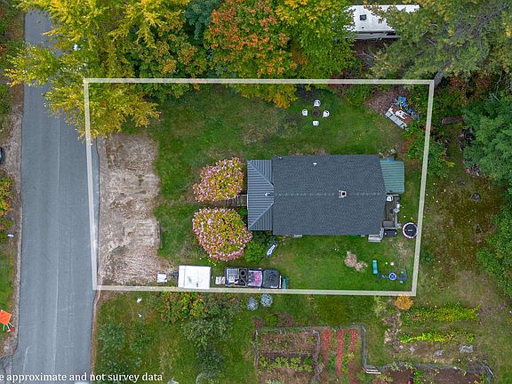 2nd image of 29 Huckins Street