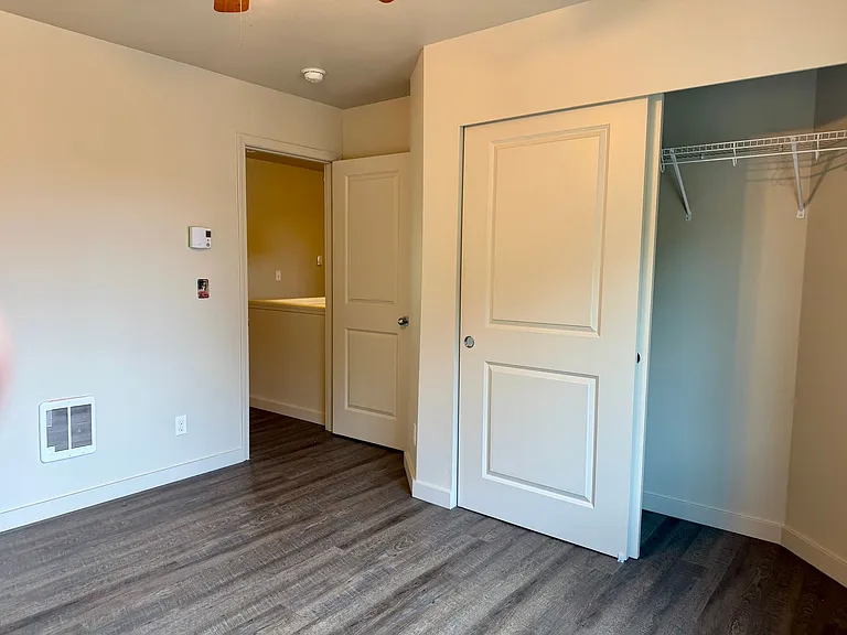 22709 7th Pl W — Photo 24