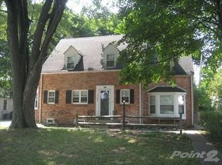 27855 California Dr NW, Lathrup Village, MI 48076
