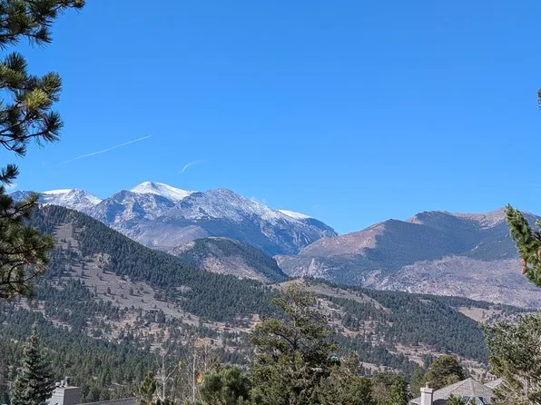 1441 Jungfrau Trl, Estes Park, CO 80517