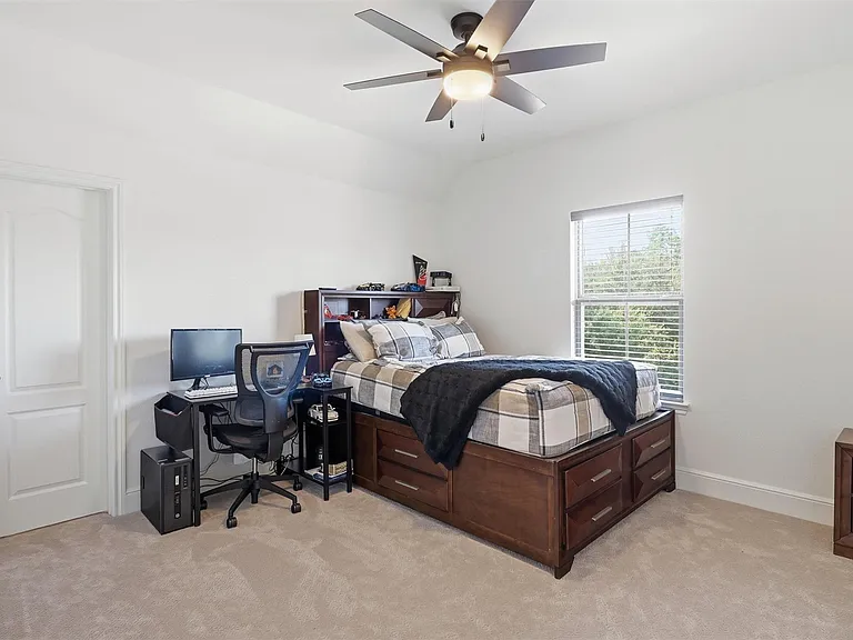 30902 Spanish Moss Xing — Photo 35