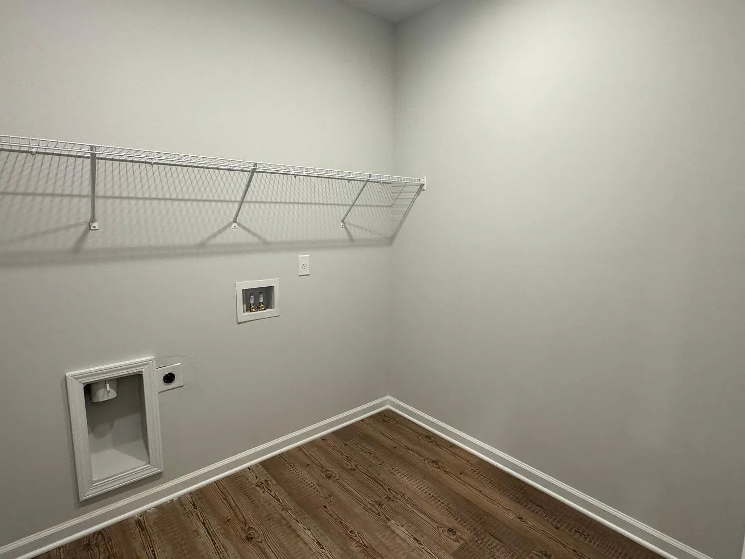 2070 Ecoland Dr — Photo 4