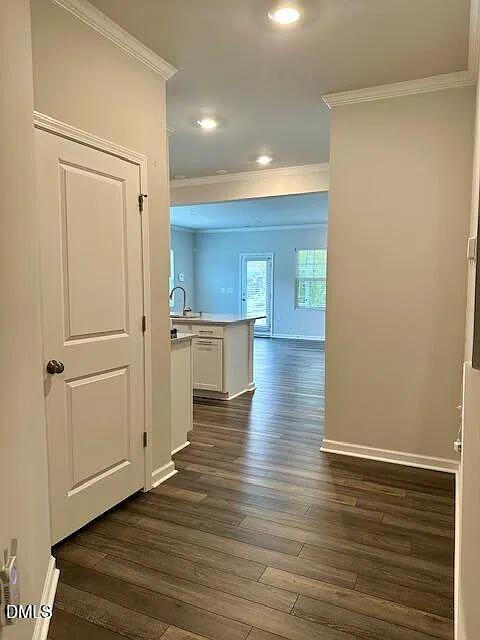 3 bed, 2.5 bath, $2,230 — Photo 4