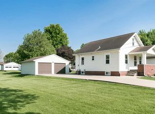 2635 Schaeffer Dr SW, Cedar Rapids, IA 52404