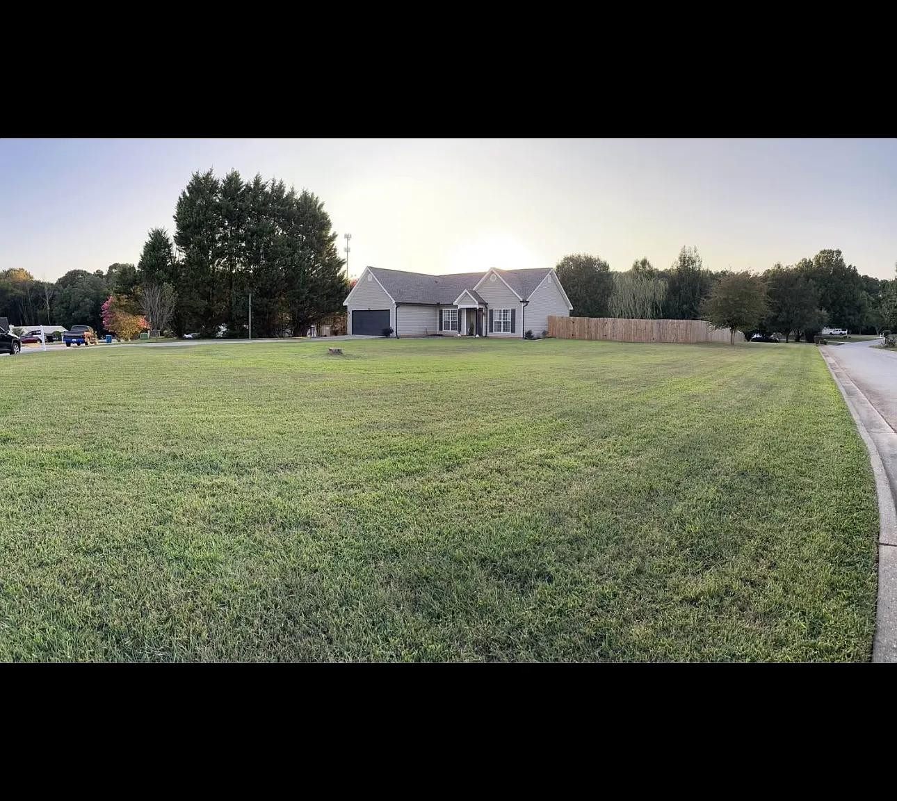 3 bed, 1458 sqft, $2,200 — Photo 2