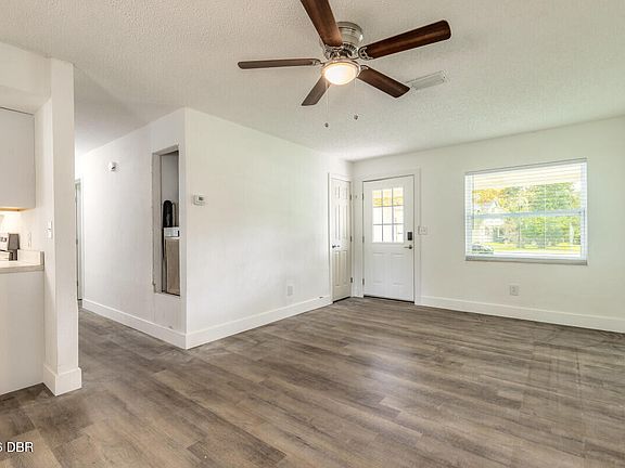 5th image of 149 Wildwood Ave