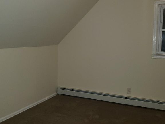 5th image of 14748 229th St Floor 2
