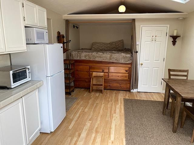 1st image of 129 Mentel Ave