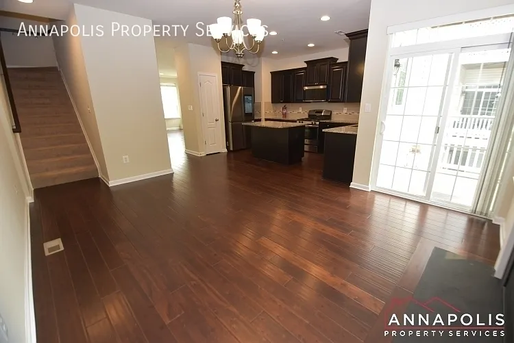 717 Millhouse Dr — Photo 5