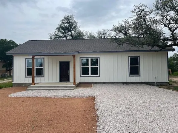 3306 Nevada Avenue, Kingsland, TX 78639