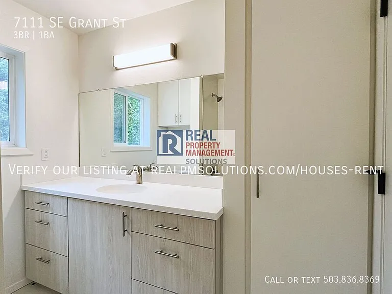 7111 SE Grant St — Photo 26