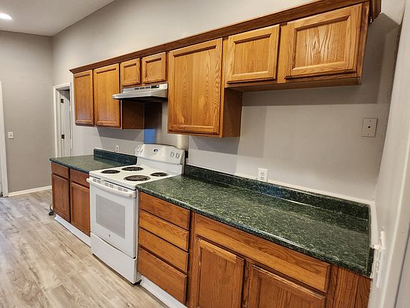 2nd image of 8021 N Edison Ave