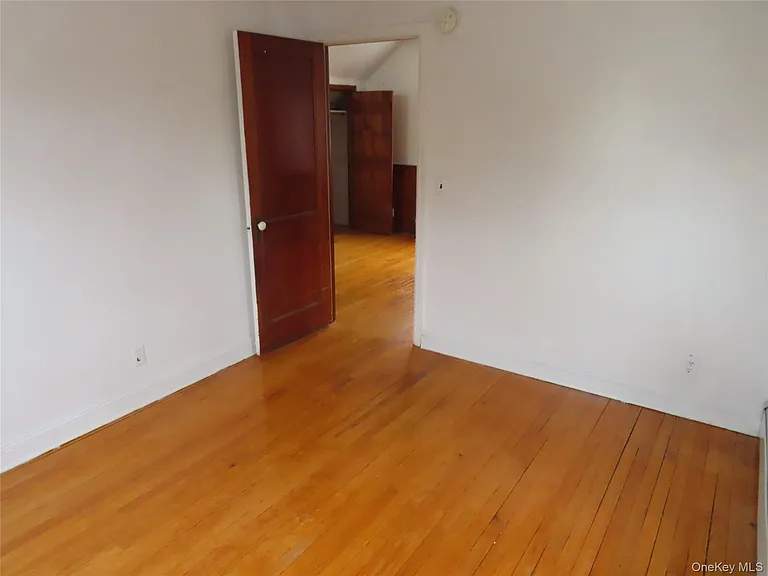 78A Deer Park Ave #2B — Photo 4