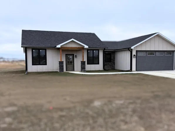 336 Purdue St, Vermillion, SD 57069