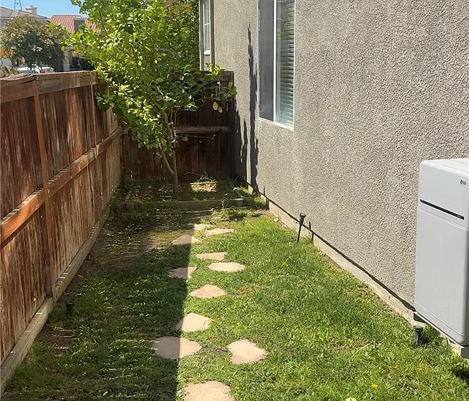 28252 Cedar Ln — Photo 13
