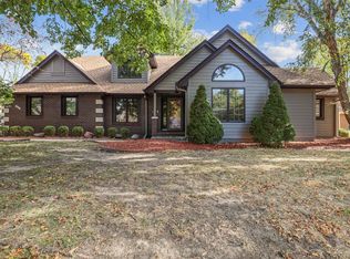 509 Valley West Ct, West Des Moines, IA 50265