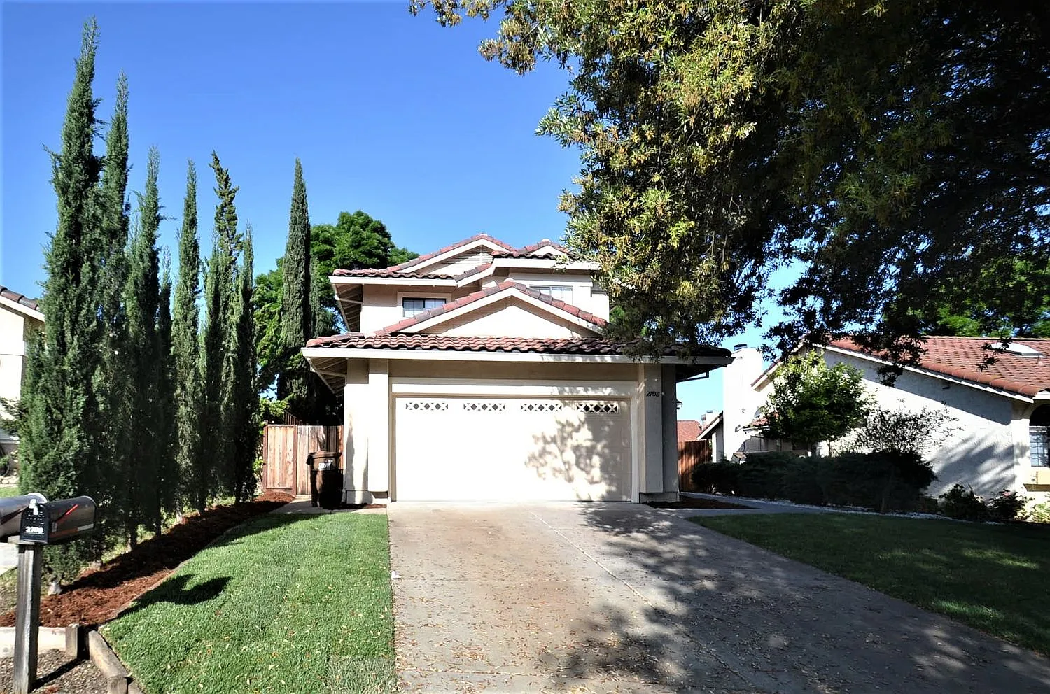 2708 Carob Ct photo 1