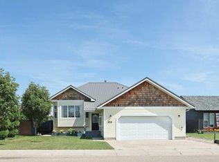 68 Upland St W, Brooks, AB T1R1J9