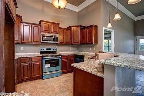 2nd image of 3021 Earle Dr