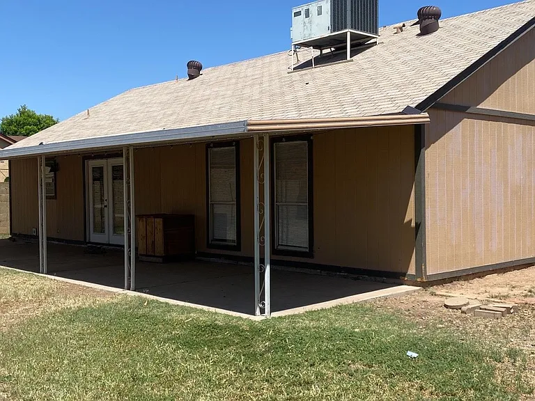 7301 W Georgia Ave — Photo 13