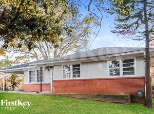 40 Dickson Rd, Marietta, GA 30066