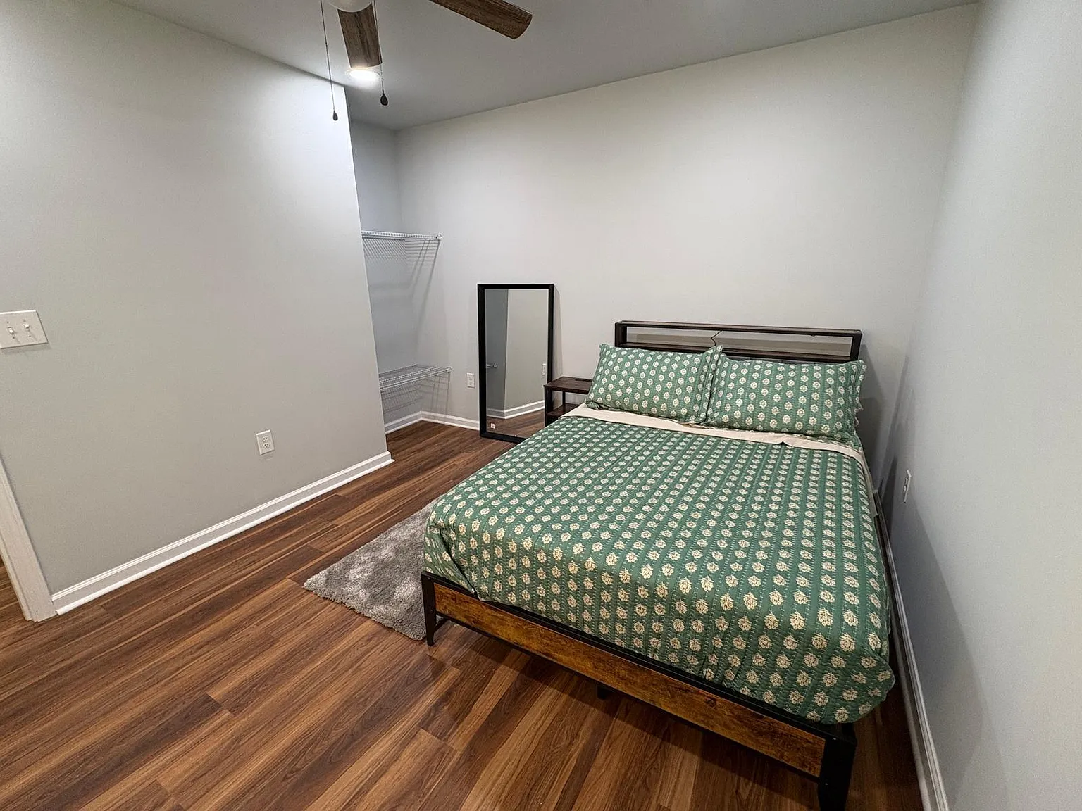 4 bed, 3.0 bath, 1880 sqft, $866 — Photo 3