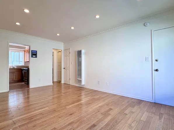 1233 N Harper Ave APT 9, West Hollywood, CA 90046