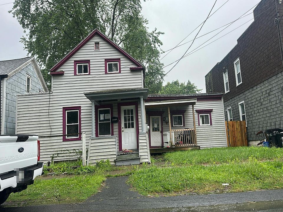 1st image of 54 Glen St
