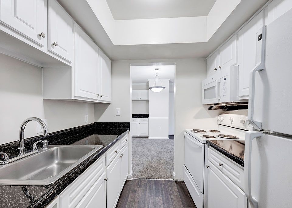 1st image of 8206 Streamside Pl #200104
