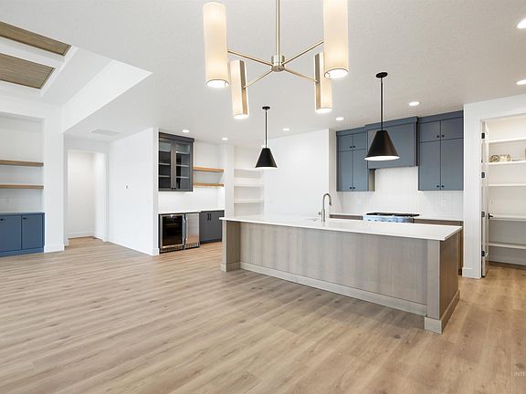 4th image of 10633 W Lahinch Ln