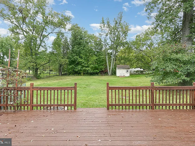 4254 Chapel Rd — Photo 5