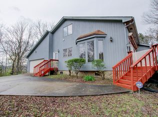 1021 Meadowbrook Rd #B, Ashland City, TN 37015