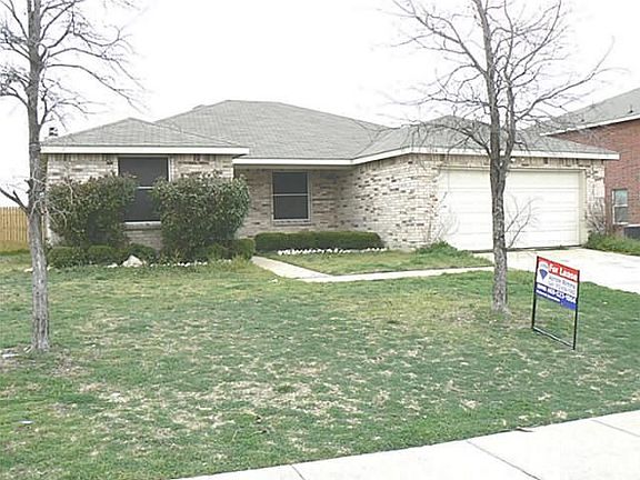2nd image of 1204 Sullivan Dr