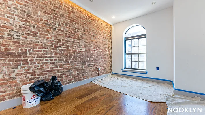 Rented by Nooklyn NYC LLC | media 8