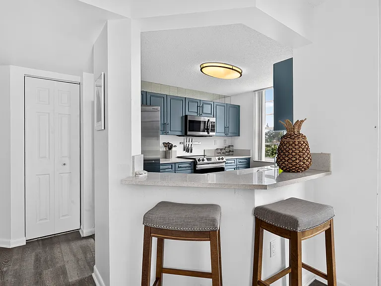 520 SE 5th Ave #2211 — Photo 8