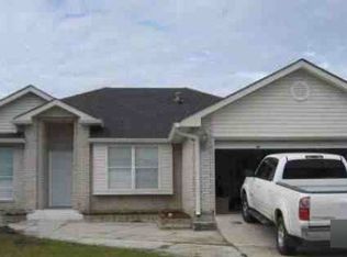 1943 S Village Green St, Harvey, LA 70058