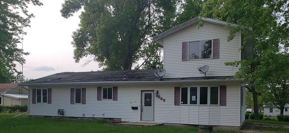 1st image of 1029 9th Ave