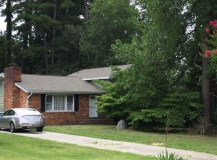 2908 Dove Ln, Raleigh, NC 27604