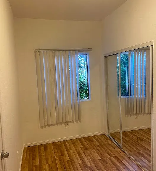 1494 W 27th St #3 — Photo 19