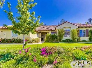 808 Inverlochy Dr, Fallbrook, CA 92028