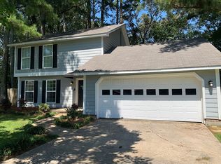 108 Oxford Pl, Rainbow City, AL 35906